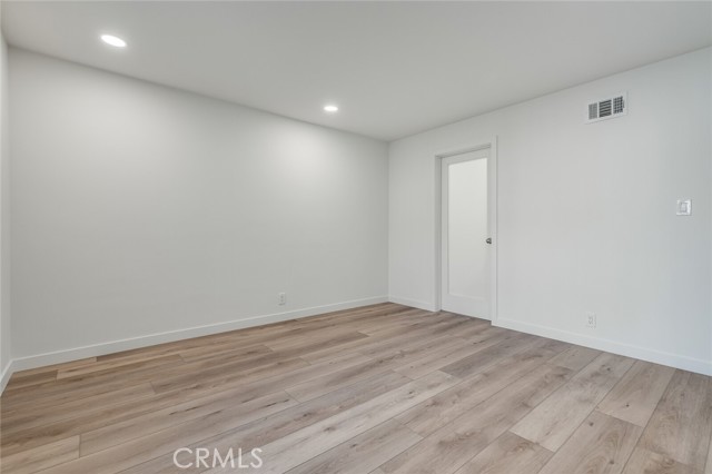 Detail Gallery Image 24 of 30 For 372 Locust, Laguna Beach,  CA 92651 - 2 Beds | 2 Baths