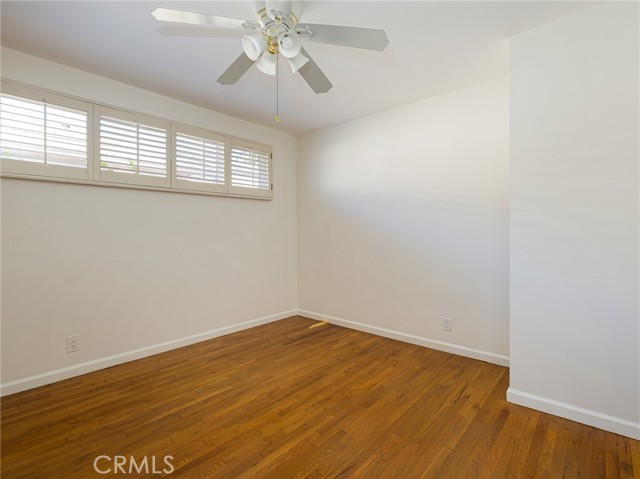 Detail Gallery Image 30 of 37 For 7024 Alverstone, Los Angeles,  CA 90045 - 3 Beds | 2 Baths