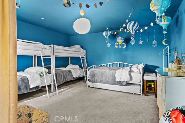 1253 Golden Rule, Lake Arrowhead CA: https://media.crmls.org/medias/cda5b3ef-d543-4e3c-9341-6170ed88964e.jpg