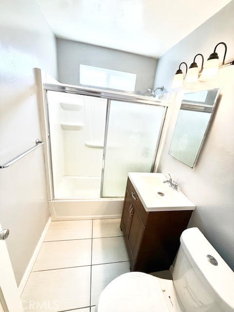 11300 Emelita Street, North Hollywood CA: https://media.crmls.org/medias/cda680e1-3ced-470b-bcf0-e39c088ca0b1.jpg