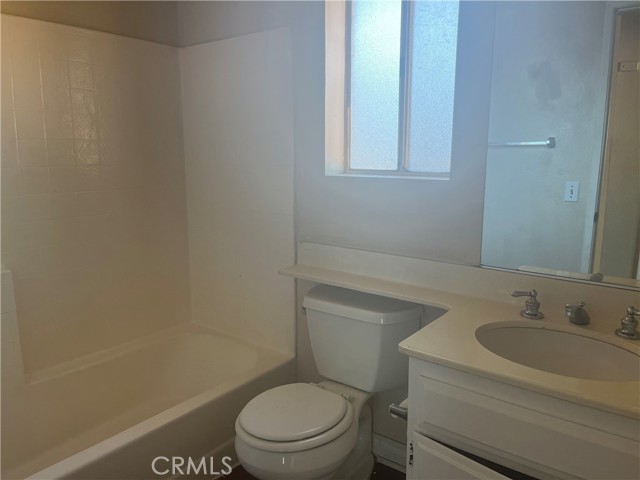 Detail Gallery Image 27 of 29 For 16502 Mango Way, Lake Elsinore,  CA 92530 - 3 Beds | 3 Baths