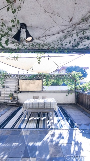 Detail Gallery Image 26 of 40 For 2575 E 19th St #17,  Signal Hill,  CA 90755 - 1 Beds | 1 Baths