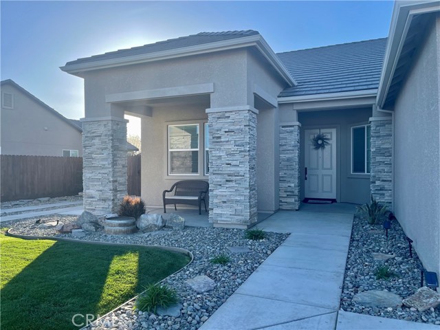 Detail Gallery Image 3 of 26 For 1827 Felsite St, Los Banos,  CA 93635 - 4 Beds | 2 Baths
