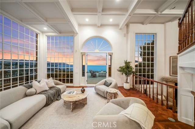Detail Gallery Image 14 of 61 For 245 Crescent Bay Drive, Laguna Beach,  CA 92651 - 4 Beds | 5 Baths
