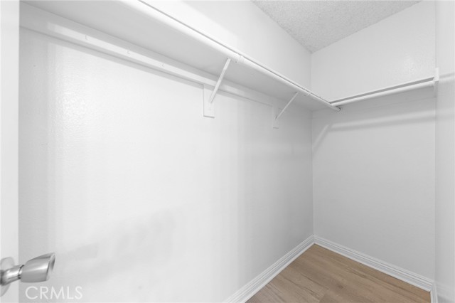 321 N Lincoln Avenue, Monterey Park CA: https://media.crmls.org/medias/cdaa0592-6095-4c59-859d-fcbe55c4b7e1.jpg