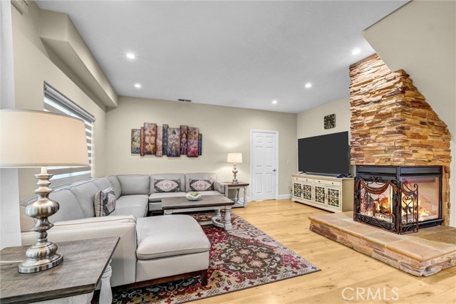 5 Bed Home for Sale in Sun Valley, California