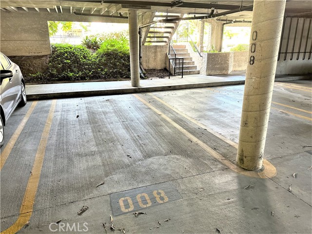5032 Dorado Drive, Huntington Beach CA: https://media.crmls.org/medias/cdab4fce-9d54-4036-b2b3-3e30dc39e9ea.jpg