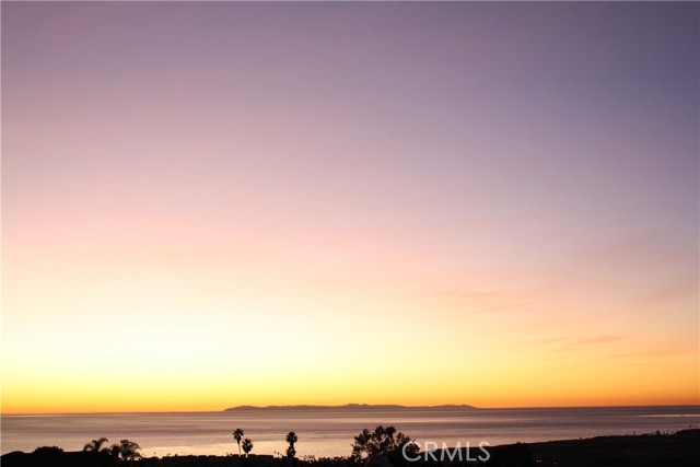 207 Calle Rica, San Clemente CA: https://media.crmls.org/medias/cdac0b30-2e7b-4306-bba9-c4e9c9357076.jpg