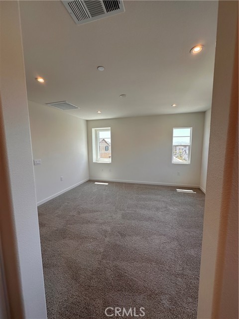 Detail Gallery Image 25 of 36 For 16042 Esparza Ln, Fontana,  CA 92336 - 4 Beds | 2/1 Baths