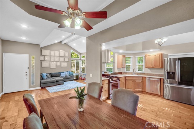 Front Image Thumbnail for CROC25247215