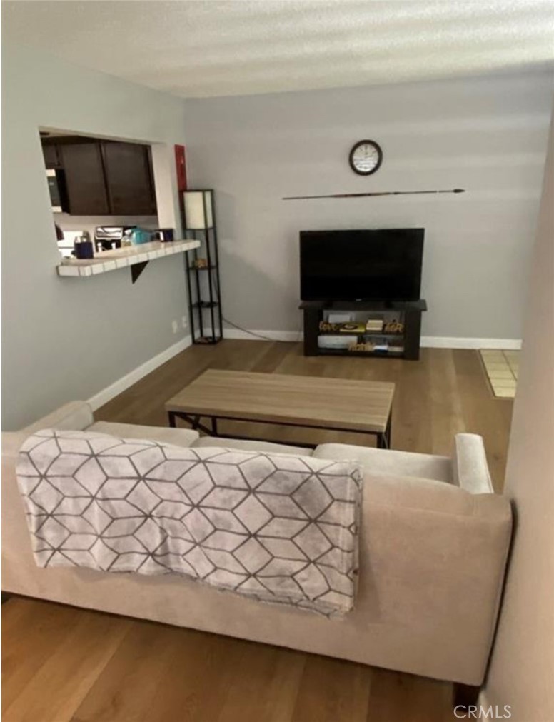 MLS #SR25263409 image #4