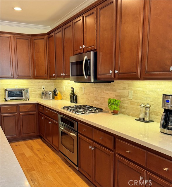 Detail Gallery Image 20 of 57 For 23801 Los Pinos Ct, Corona,  CA 92883 - 2 Beds | 2 Baths