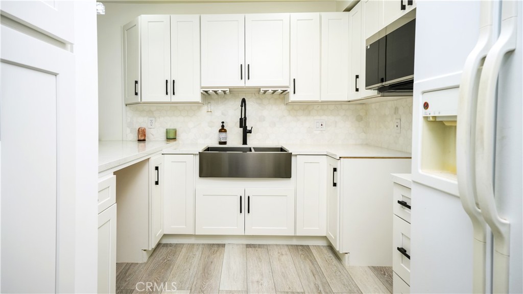 MLS #OC25261102 image #7