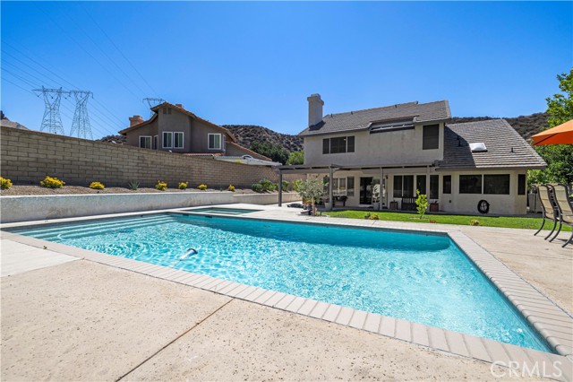 28777 Kathleen Avenue, Saugus CA: https://media.crmls.org/medias/cdaf8f80-dc5c-4491-ad54-5d116abf572e.jpg
