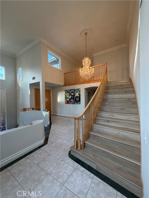 Detail Gallery Image 5 of 37 For 7248 Whitehall Ln, West Hills,  CA 91307 - 5 Beds | 4/1 Baths