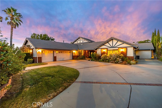 Detail Gallery Image 3 of 72 For 41432 Terrazzo Dr, Palmdale,  CA 93551 - 4 Beds | 3 Baths