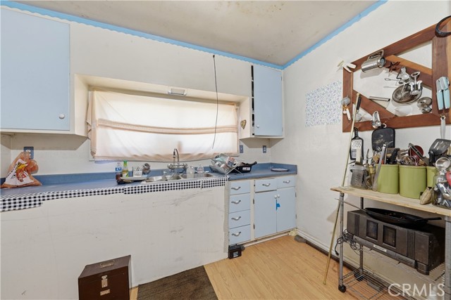 Detail Gallery Image 7 of 27 For 21129 Santa Clara, Middletown,  CA 95461 - 3 Beds | 1/1 Baths