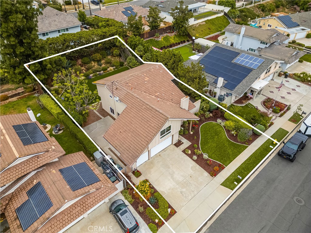 https://media.crmls.org/medias/cdb11605-2a37-48ba-9b02-b17129bda144.jpg?preset=X-Large