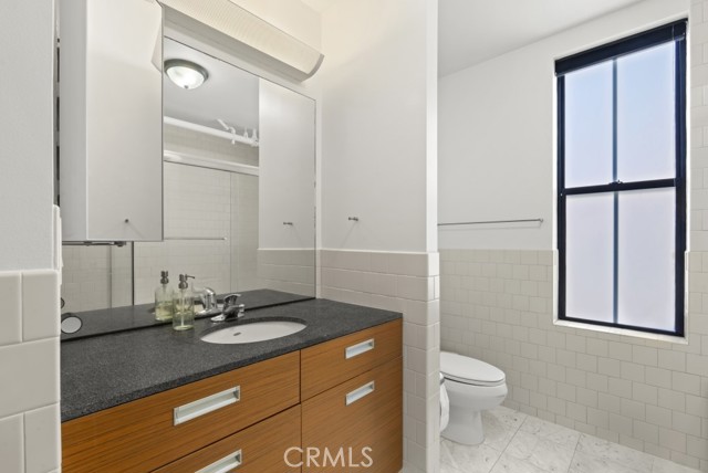 Detail Gallery Image 32 of 52 For 746 S Los Angeles St #1201,  Los Angeles,  CA 90014 - 2 Beds | 3 Baths