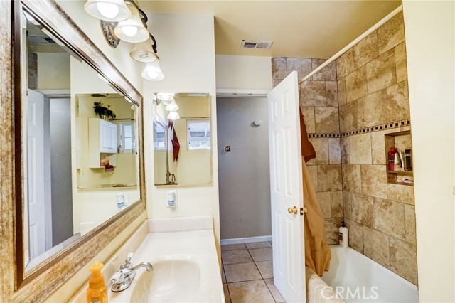 Detail Gallery Image 13 of 46 For 11740 Mathews Rd, Moreno Valley,  CA 92557 - 3 Beds | 2 Baths