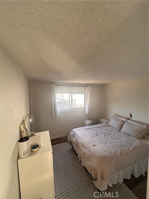 Detail Gallery Image 5 of 6 For 2121 Pacific Coast Highway #UNIT 3,  Hermosa Beach,  CA 90254 - 1 Beds | 1 Baths