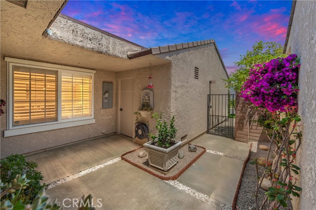 Detail Gallery Image 8 of 26 For 17294 Citron, Irvine,  CA 92612 - 2 Beds | 2 Baths