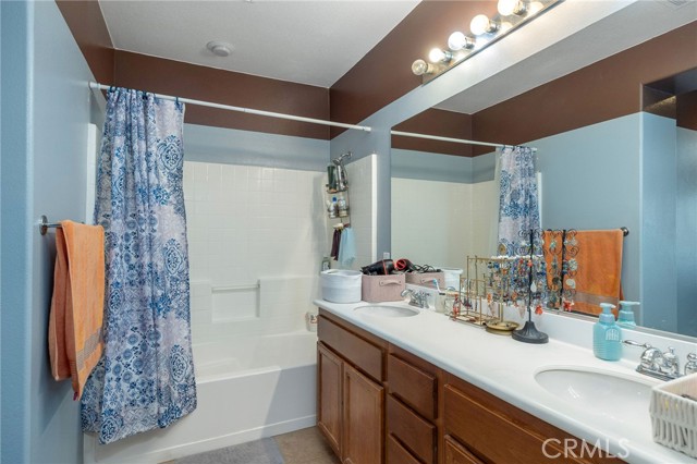 Detail Gallery Image 18 of 23 For 26287 Iris Ave #E,  Moreno Valley,  CA 92555 - 3 Beds | 2 Baths