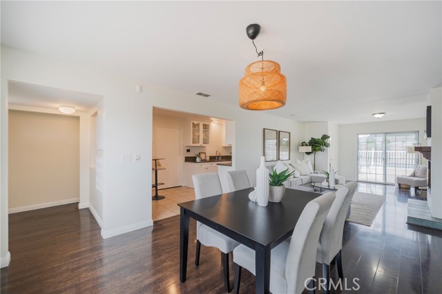 Detail Gallery Image 6 of 37 For 2127 W Sunrise Ave, Anaheim,  CA 92801 - 3 Beds | 1/1 Baths