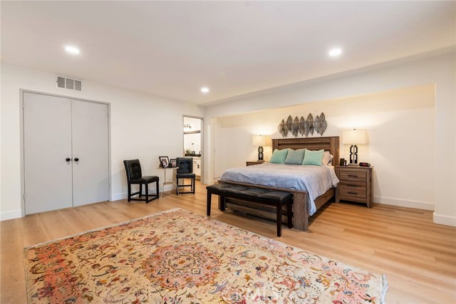 24931 Rollingwood Road, Lake Forest CA: https://media.crmls.org/medias/cdb84ef1-1464-4fcc-84f4-201312e98784.jpg