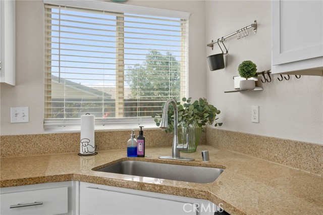 Detail Gallery Image 10 of 47 For 36903 Straightaway Dr, Beaumont,  CA 92223 - 3 Beds | 2 Baths