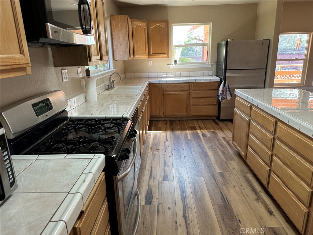 MLS #LC25156197 img 5