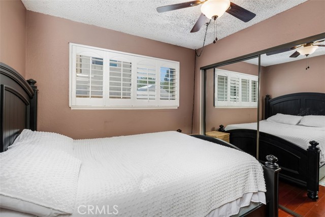 1725 Trinity Loop, Ontario CA: https://media.crmls.org/medias/cdb97e30-74cd-4b1c-8179-fe2bde191de4.jpg