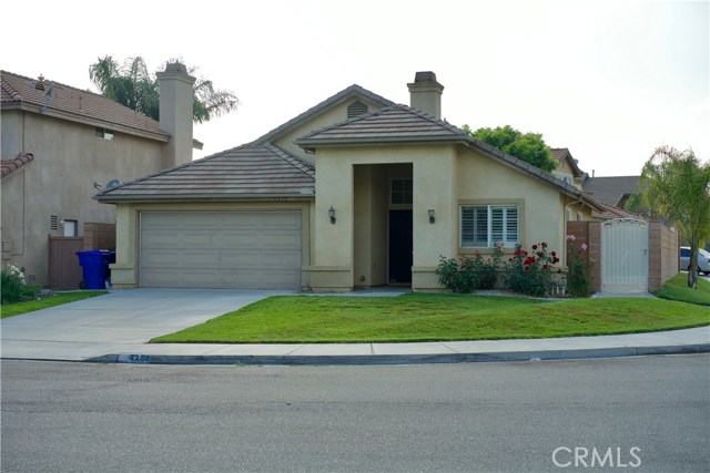 4258 Tewa Way, Riverside, CA 92509