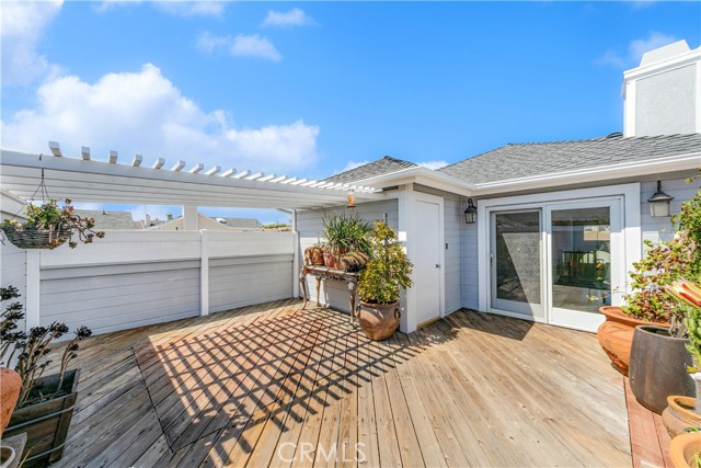 2006 Warfield Avenue, Redondo Beach, California 90278, 3 Bedrooms Bedrooms, ,2 BathroomsBathrooms,Residential,Sold,Warfield,SB21179490