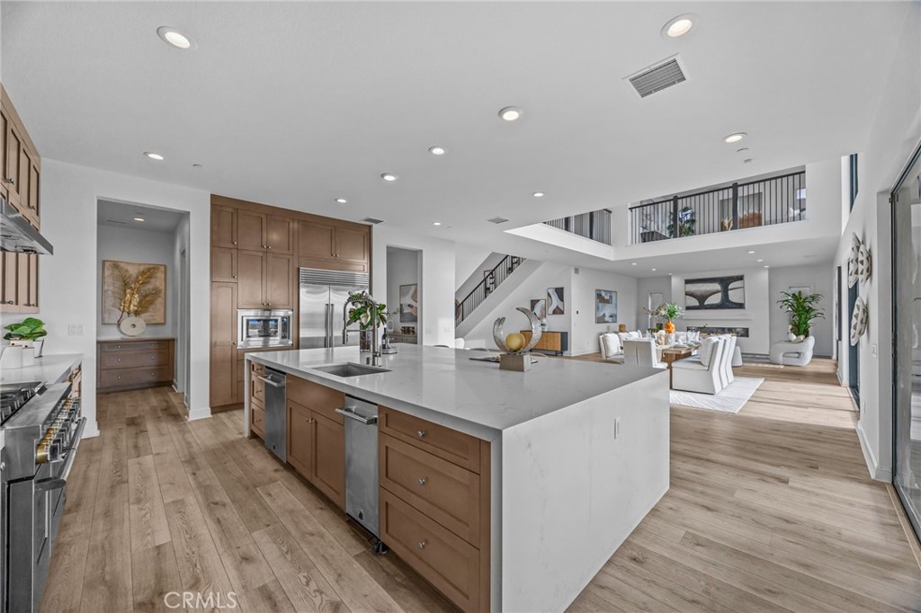 MLS #OC25254359 image #15