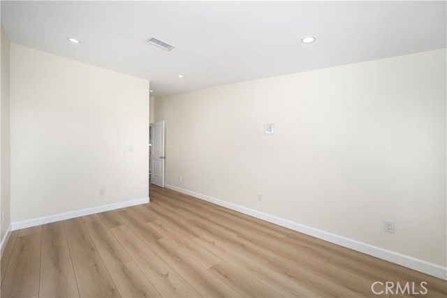 1540 Northwood Road, Seal Beach CA: https://media.crmls.org/medias/cdbba134-6236-40ca-bb8a-8bdaf1a0c44e.jpg