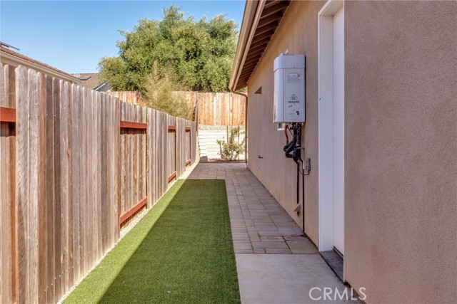 4654 Hummel Drive, Santa Maria CA: https://media.crmls.org/medias/cdbcabe7-8b1f-4fbe-b7bf-0413deb95174.jpg
