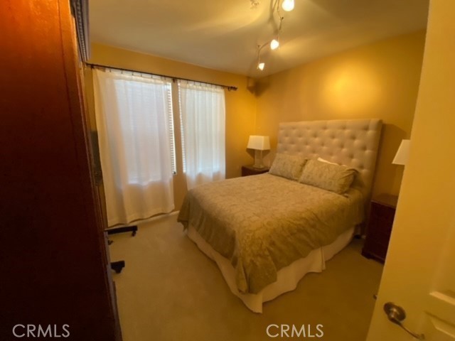 Detail Gallery Image 11 of 12 For 3435 Watermarke, Irvine,  CA 92612 - 2 Beds | 2 Baths