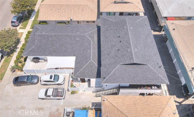 735 James Street, Costa Mesa CA: https://media.crmls.org/medias/cdbcec92-7dd0-4208-a83d-5f4432be8947.jpg