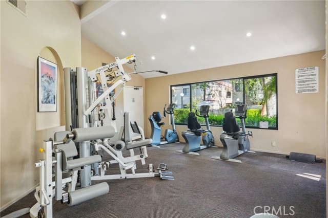 18820 Mandan St, Canyon Country CA: https://media.crmls.org/medias/cdbd8a7b-e675-4883-89d3-36c69b4ef4d4.jpg