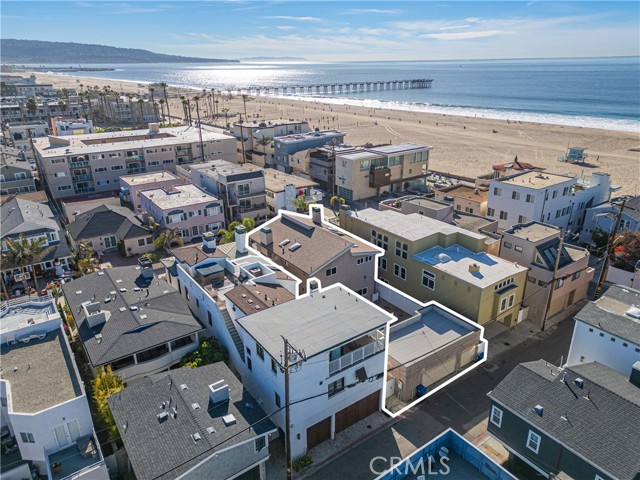 Detail Gallery Image 45 of 49 For 33 16th St, Hermosa Beach,  CA 90254 - 4 Beds | 4 Baths