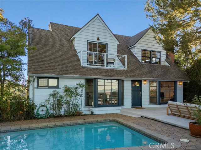 Detail Gallery Image 2 of 74 For 8615 Skyline Dr, Los Angeles,  CA 90046 - 3 Beds | 3 Baths