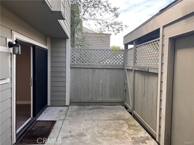 Detail Gallery Image 15 of 16 For 5 Moonrise Court, Newport Beach,  CA 92663 - 3 Beds | 2/1 Baths
