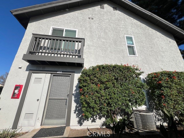 400 Orange Blossom, Irvine CA: https://media.crmls.org/medias/cdbf3891-fb20-4ae5-adb0-3d1763fc47a5.jpg