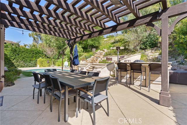 598 N Conejo School Road, Thousand Oaks CA: https://media.crmls.org/medias/cdbf4cb3-6cd6-4bd2-a15e-15d5dcaba67a.jpg