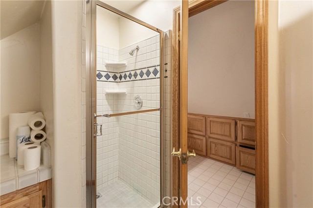 Detail Gallery Image 36 of 40 For 27442 Meadow Bay Dr, Lake Arrowhead,  CA 92352 - 4 Beds | 3/1 Baths