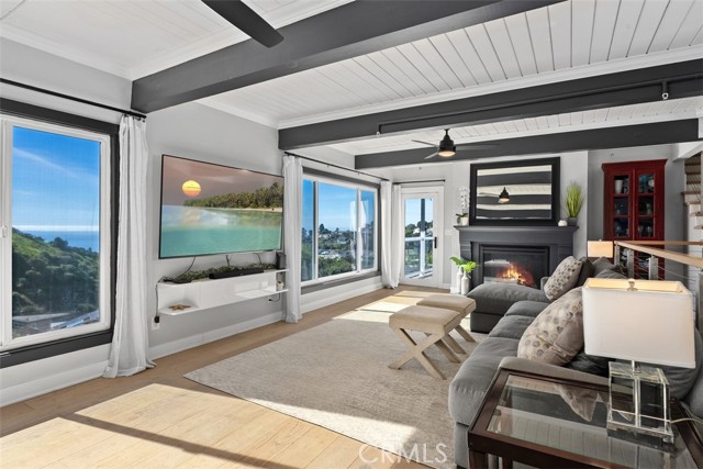 Detail Gallery Image 16 of 55 For 1414 Mar Vista, Laguna Beach,  CA 92651 - 5 Beds | 4 Baths