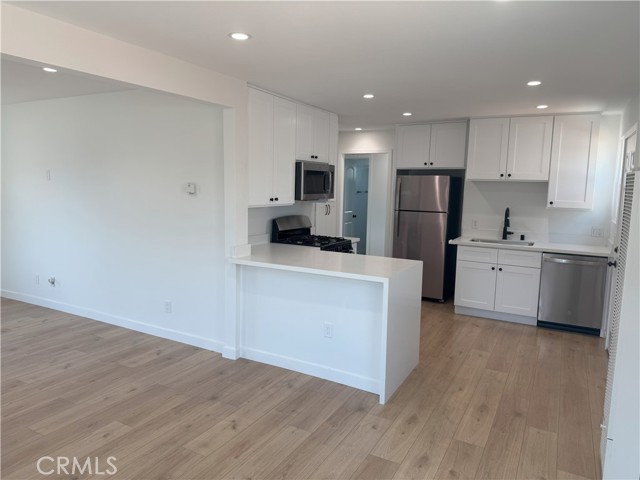 315 S Walnut Avenue, Placentia CA: https://media.crmls.org/medias/cdc36bb8-1ea9-4757-8f02-8475a71cee48.jpg