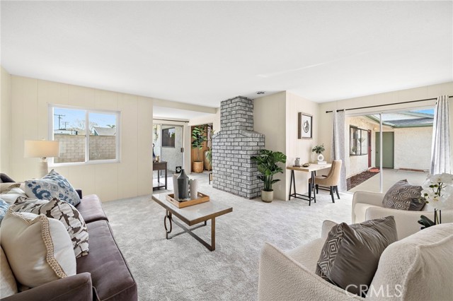 Detail Gallery Image 15 of 33 For 8191 Taylor Dr, Huntington Beach,  CA 92646 - 4 Beds | 2 Baths