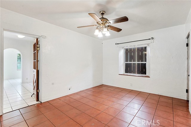 Detail Gallery Image 16 of 35 For 815 W Yosemite, Madera,  CA 93637 - 2 Beds | 1 Baths